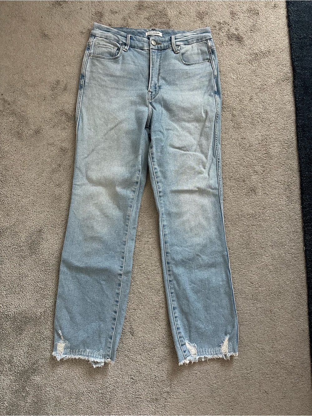 Good American Good Curve Women’s 8/29 Straight Leg Jeans High-Rise Light-Wash